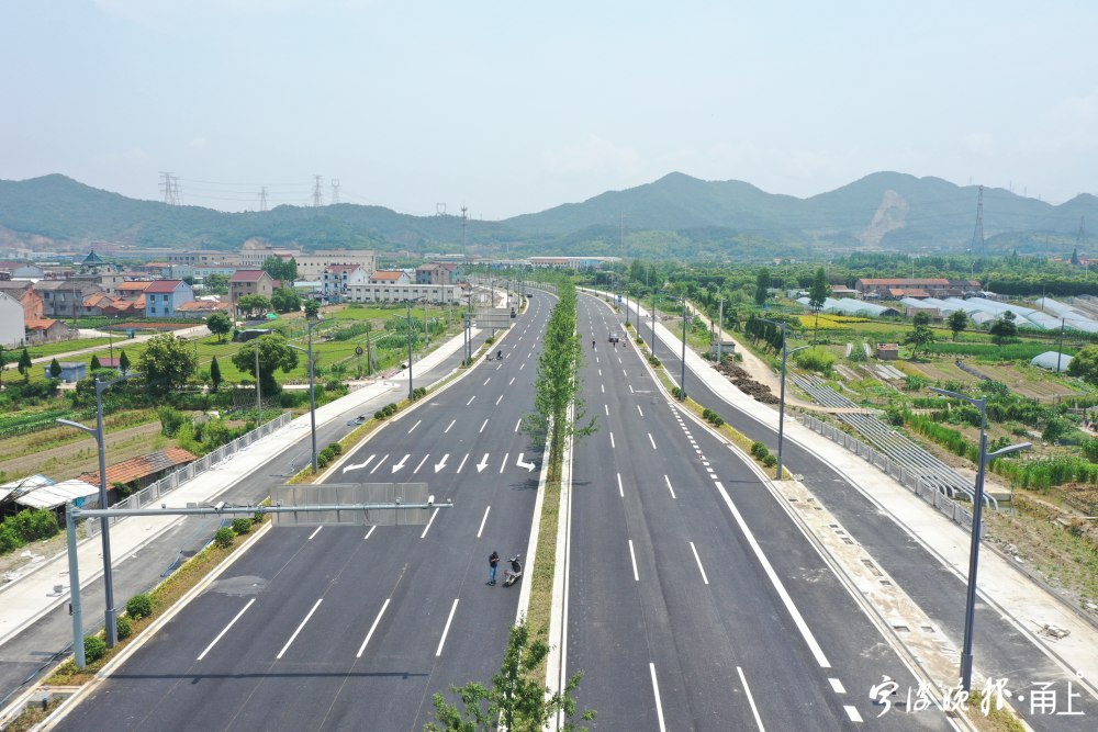 Beilun Huangshan Yolu batı uzantısı (Xiaojiajiang Yolu - Fuchunjiang Yolu) resmen trafiğe açıldı